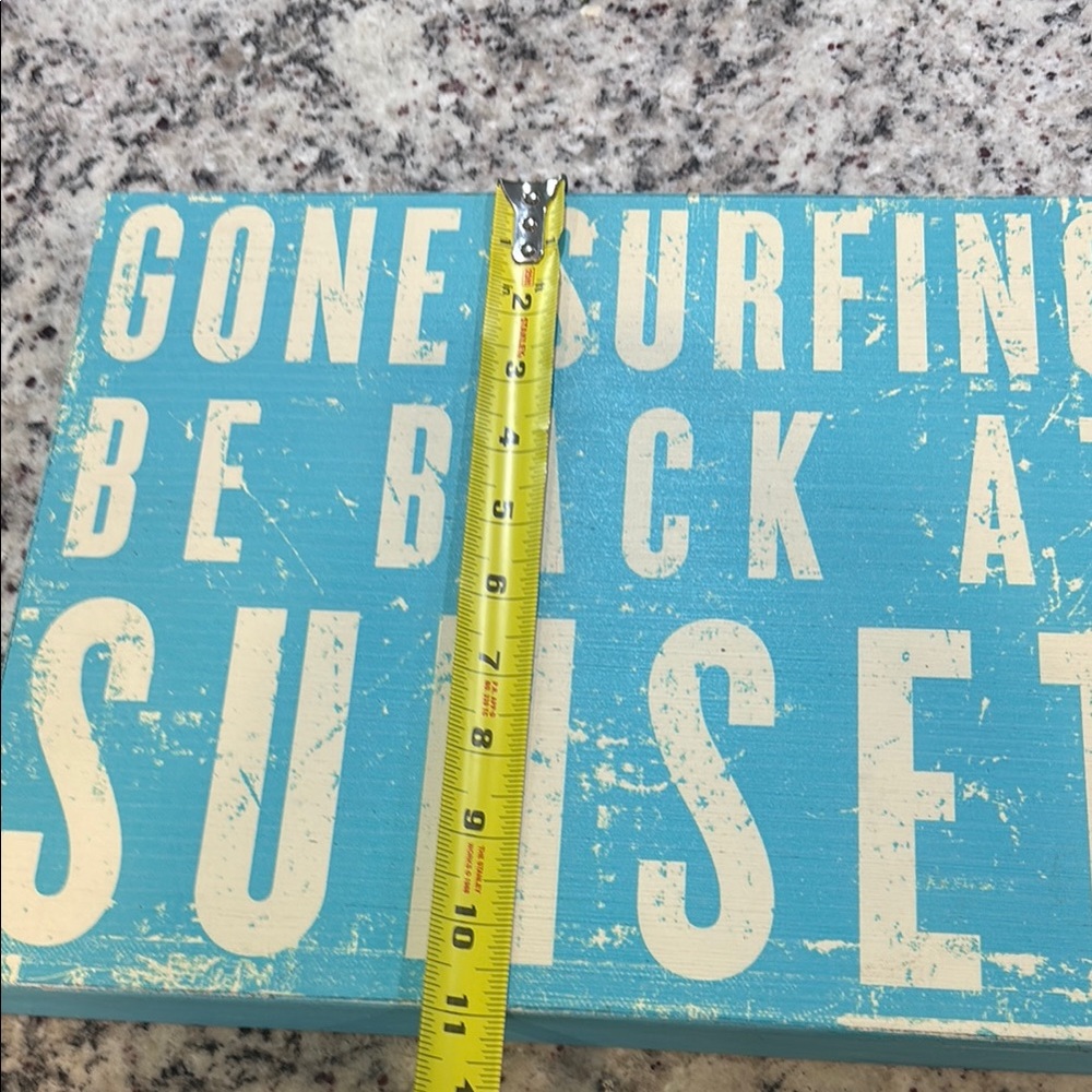 “Gone surfing” wooden wall sign / Decor - Picture 7 of 9